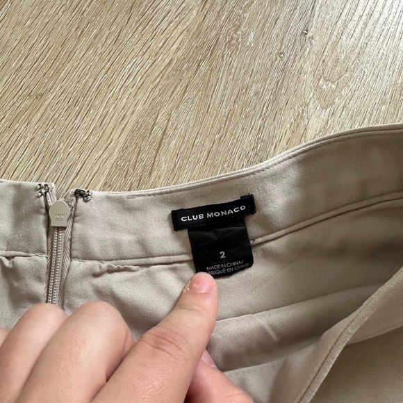 Club Monaco Skater skirt size 2 - Picture 2 of 2